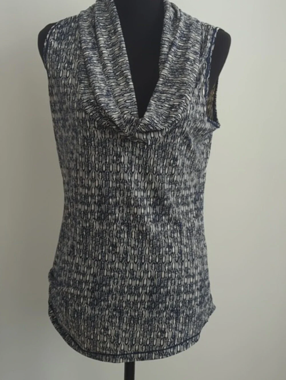 Max Studio Geometric Abstract Navy Print Sleeveless Cowl Neck Blouse LARGE